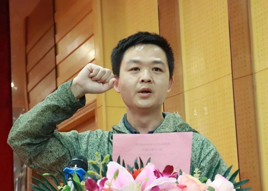 我院学子在首届湖北省大学生信创大赛决赛中获佳绩照片（1）.jpg