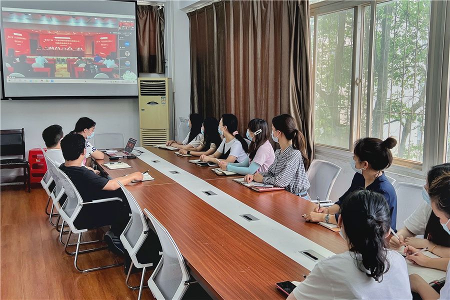 中职教育学院_副本.jpg
