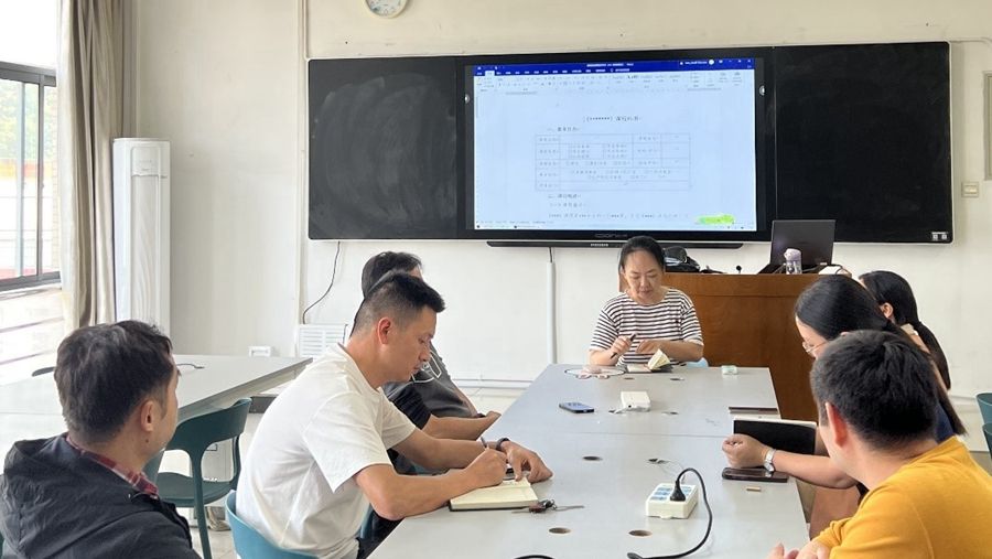 网络工程教研室召开课程标准修订教研会照片原图.jpg