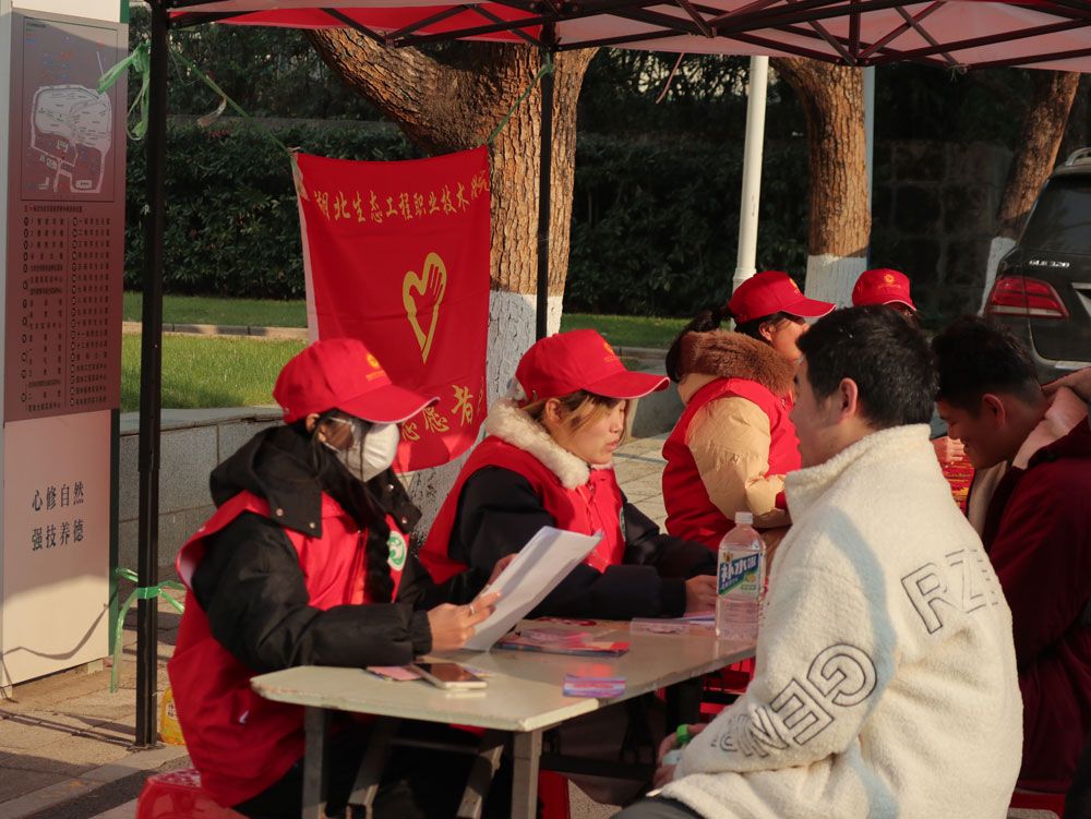 1734676117406550.jpg 49DE37010864F83CAA4DCB804B599B11.jpg