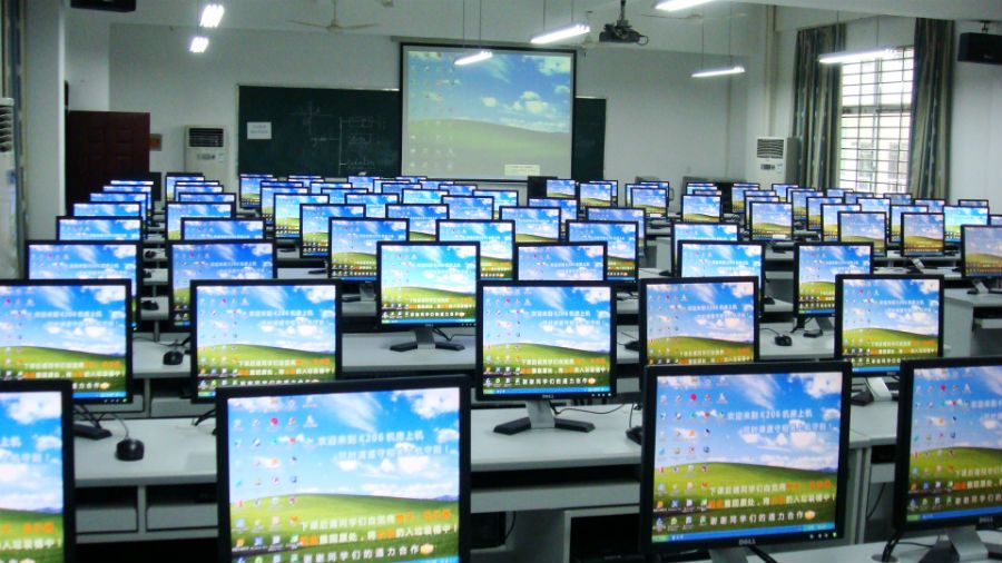 机房.jpg