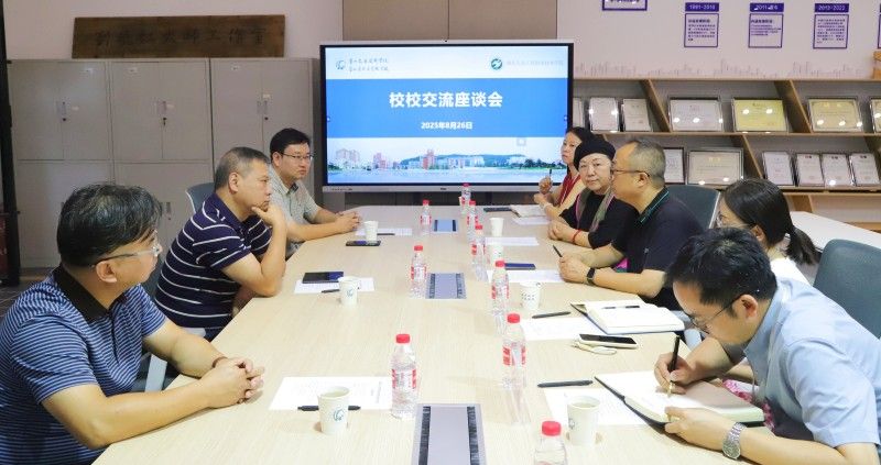 校党委书记赵虎带队赴贵州两所职校考察交流照片（1）.jpg