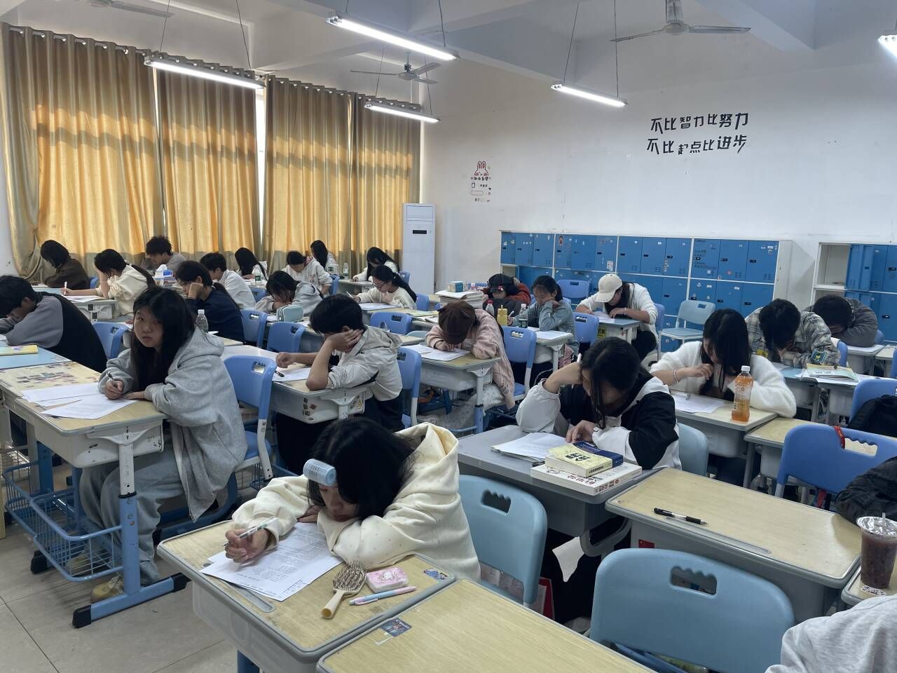 1761789782184239.png 4d4fbe598139db292e617fe520c1d998_720.png