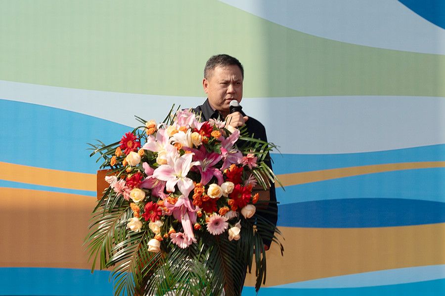 1762393865549389.jpg 运动会开幕式图片92.jpg