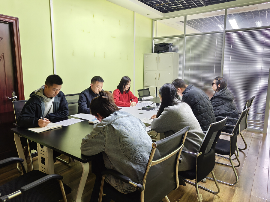 人工智能学院召开2026届毕业生就业工作推进会 - 副本.png