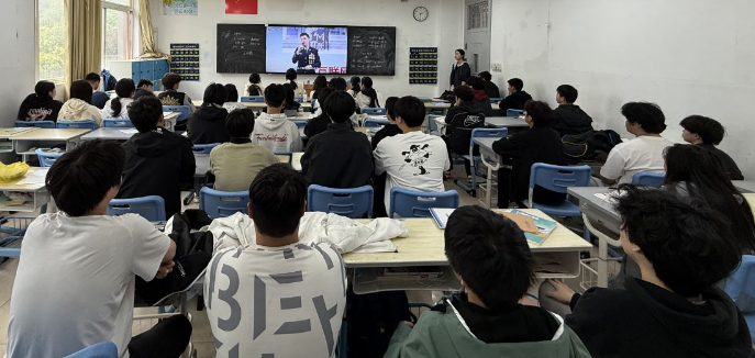 1776236573207763.png 0e06aabc208976b71eefaadab98e30fd.png