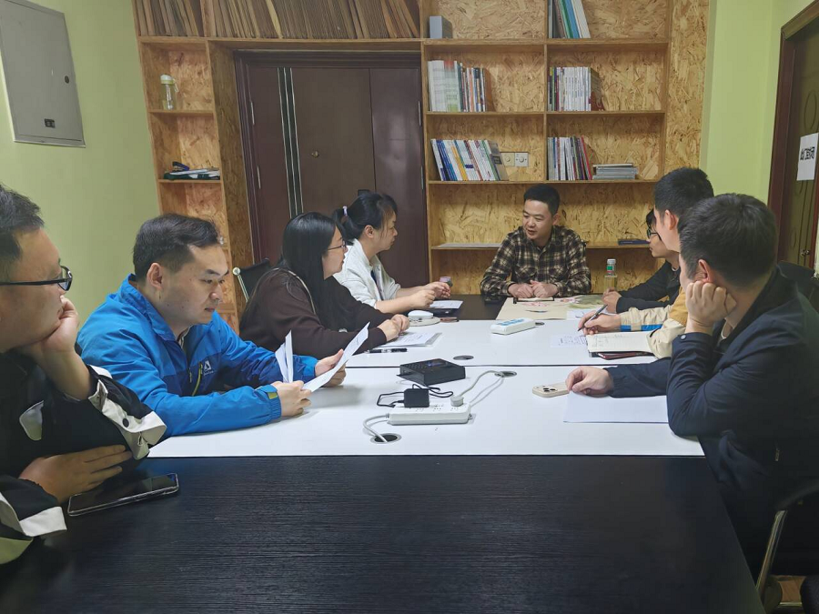 网络工程教研室组织开展展示课阶段性专题研讨会议 - 副本.png