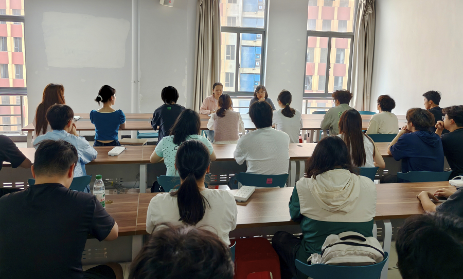 1779068401348131.png 我院召开2025-2026学年第二学期教学工作学生座谈会 - 副本.png
